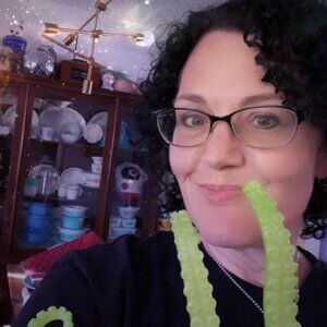 Meet your Posher, K.K.